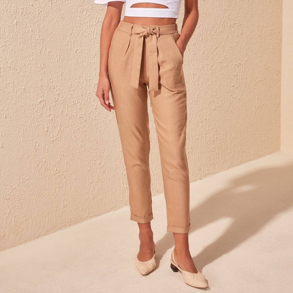 Woman Ankle Cropped Tan  Tie Pants Small - Picture 3 of 4
